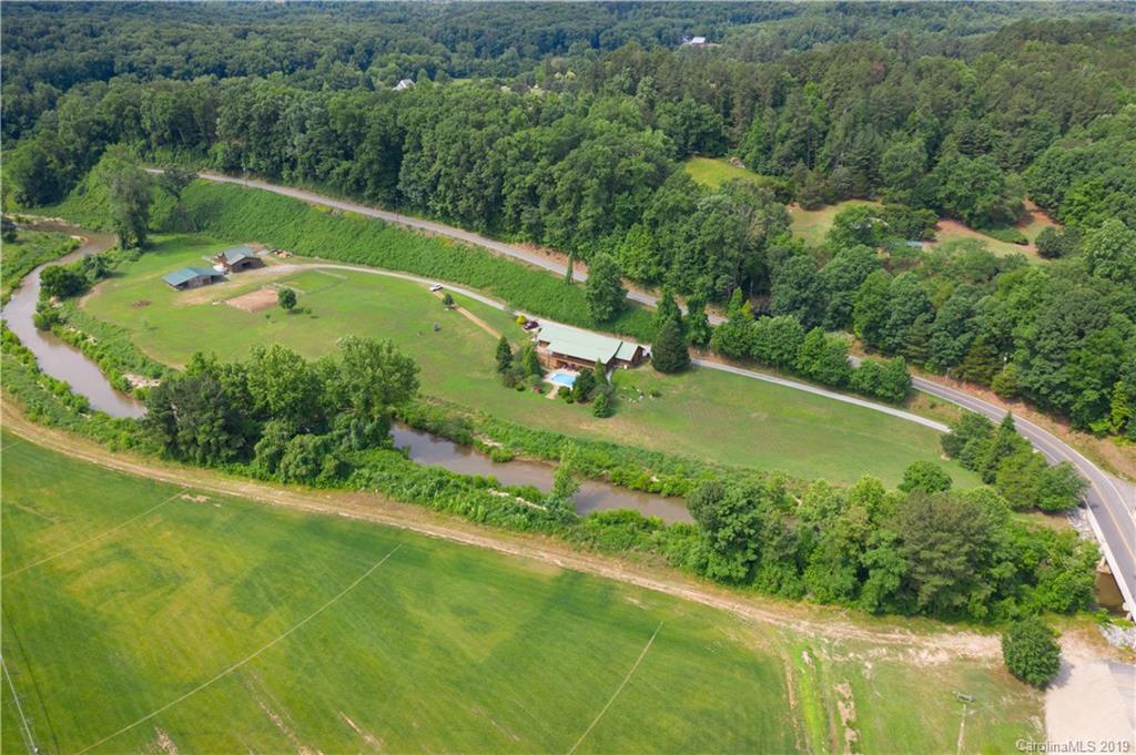 5520 Hunting Country Road Tryon, NC 28782 - Photo 47 of 48