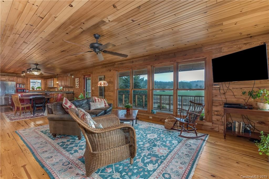 5520 Hunting Country Road Tryon, NC 28782 - Photo 6 of 48