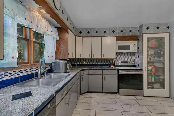 $445,000 | 3021 181st Street, Clearwater, MN 55320