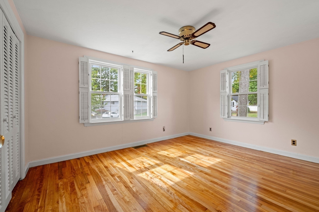 31 Thomas Road Lynnfield, MA 01940 - Photo 16 of 30 Gallery Image 16