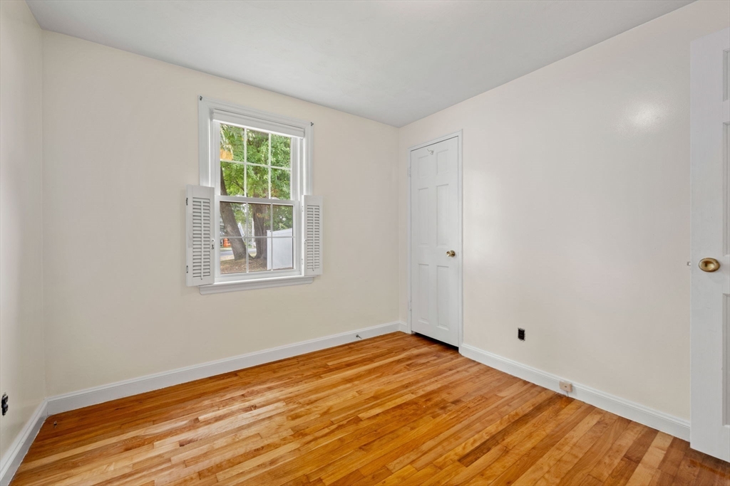 31 Thomas Road Lynnfield, MA 01940 - Photo 18 of 30 Gallery Image 18