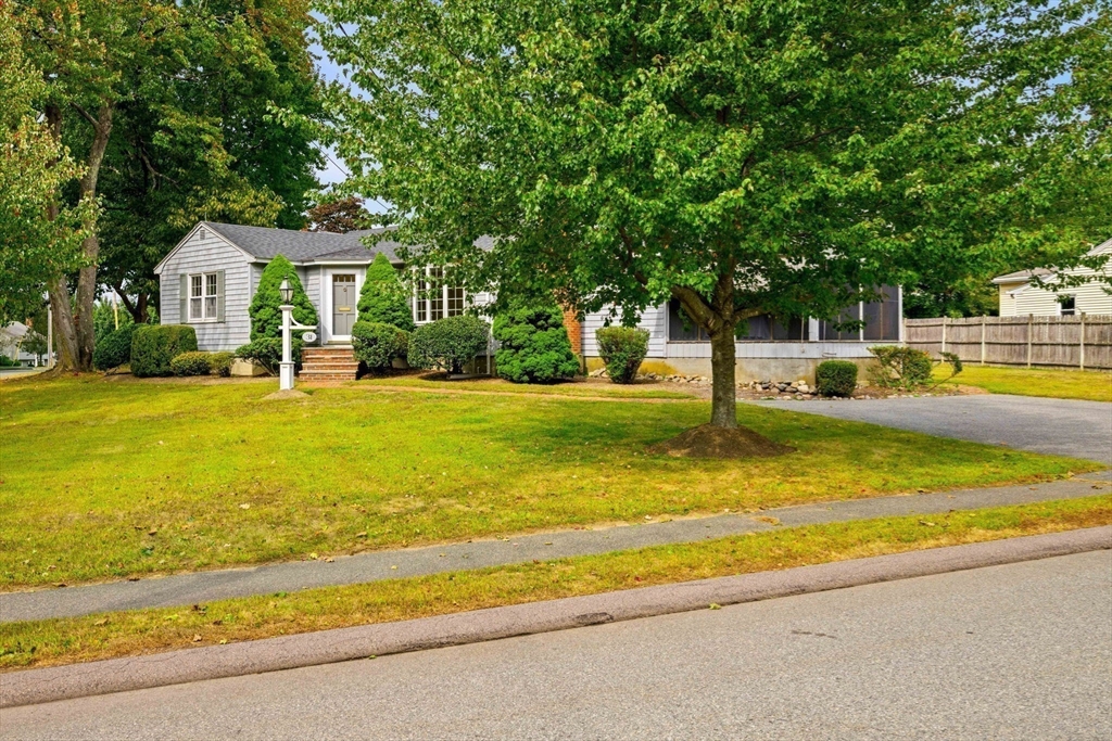 31 Thomas Road Lynnfield, MA 01940 - Photo 26 of 30 Gallery Image 26