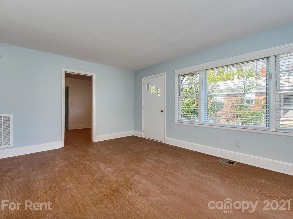 943 B Norland Road Charlotte, NC 28205 - Photo 6 of 17