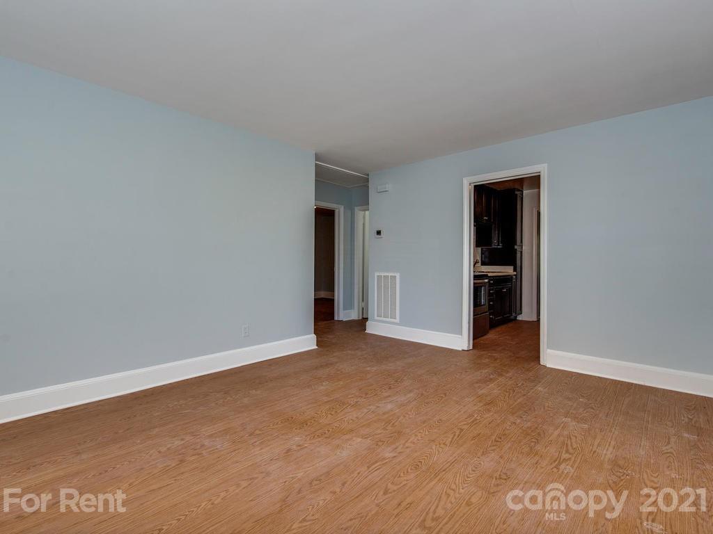 943 B Norland Road Charlotte, NC 28205 - Photo 8 of 17
