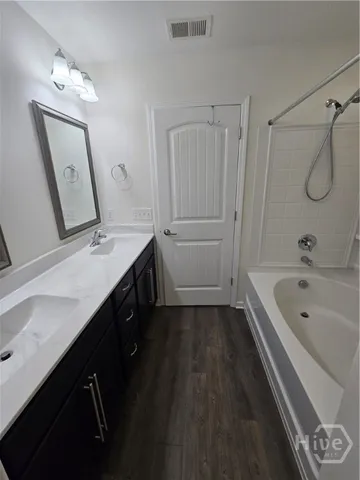 $2,300 | 98 Crystal Lake Drive, Savannah, GA 31407