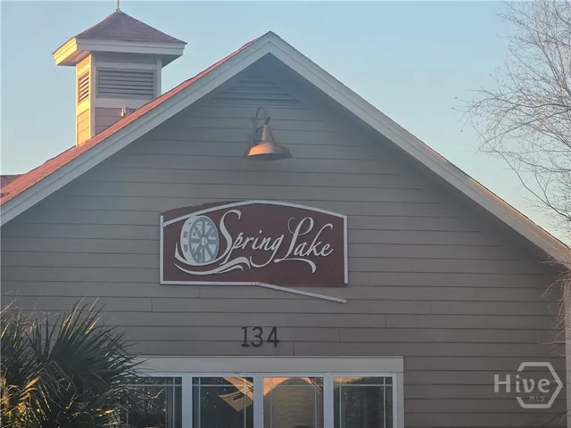 $2,300 | 98 Crystal Lake Drive, Savannah, GA 31407