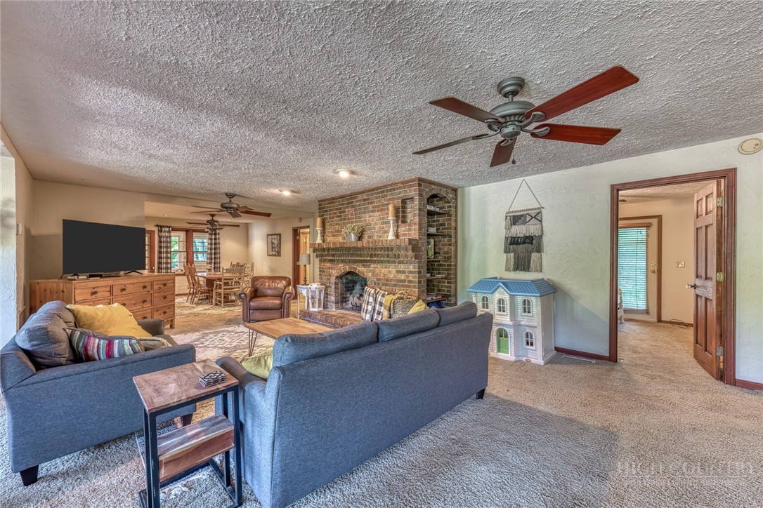 473 Cow Camp Road Newland, NC 28657 - Photo 4 of 49