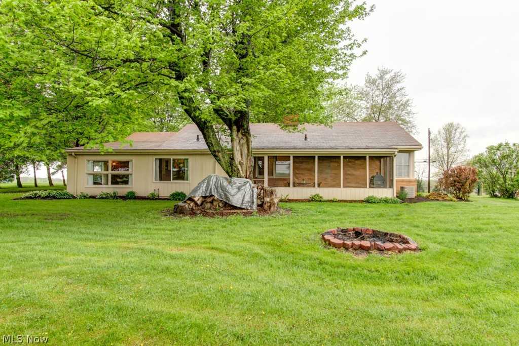 8800 Limeridge Road Ravenna, OH 44266 - Photo 3 of 25 Gallery Image 3