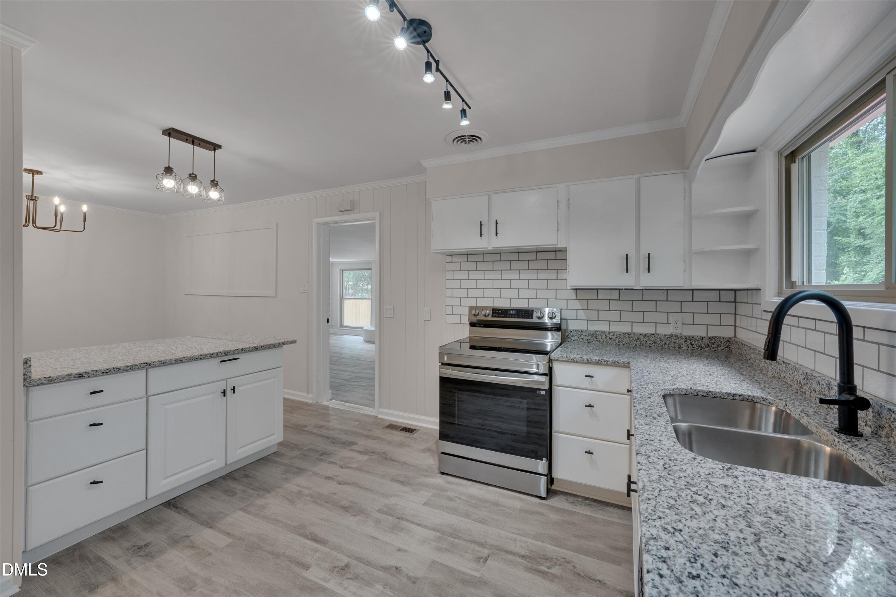 717 Crosby Road Durham, NC 27704 - Photo 14 of 40