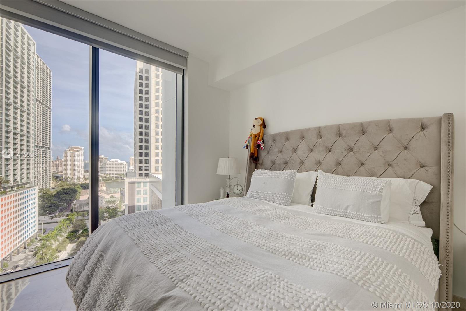 68 Southeast 6th Street, Unit 1109 Miami, FL 33131 - Photo 24 of 34