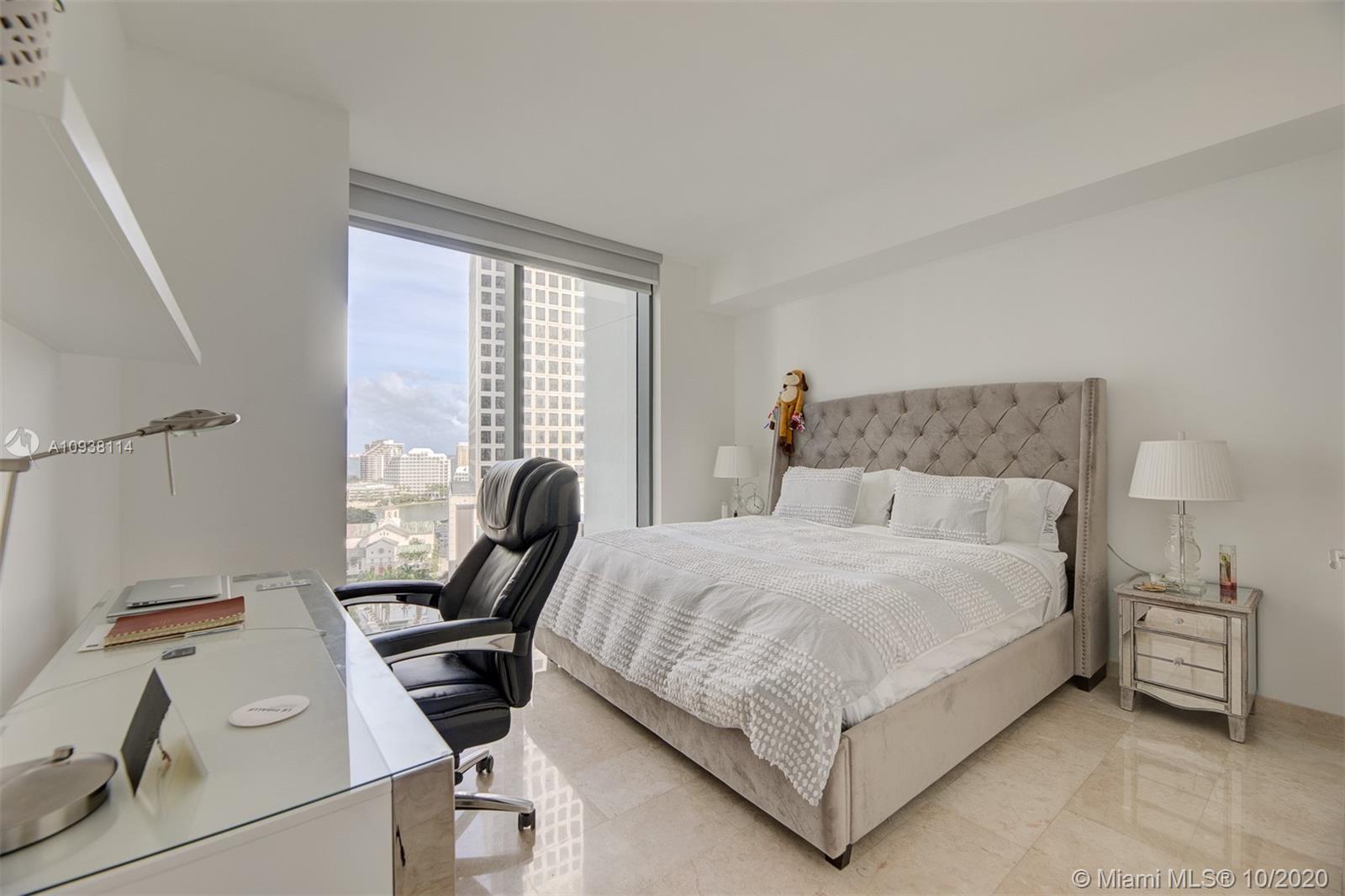 68 Southeast 6th Street, Unit 1109 Miami, FL 33131 - Photo 27 of 34