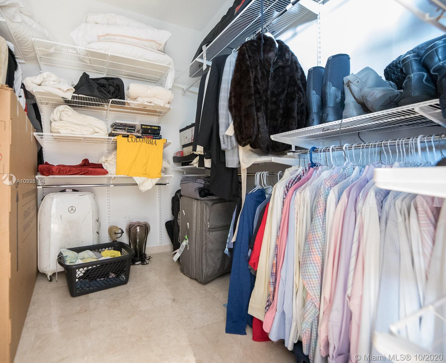 68 Southeast 6th Street, Unit 1109 Miami, FL 33131 - Photo 32 of 34