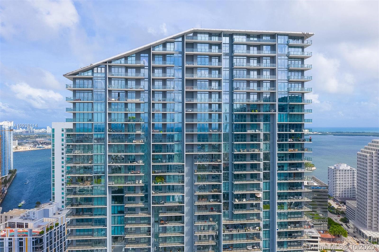 68 Southeast 6th Street, Unit 1109 Miami, FL 33131 - Photo 6 of 34