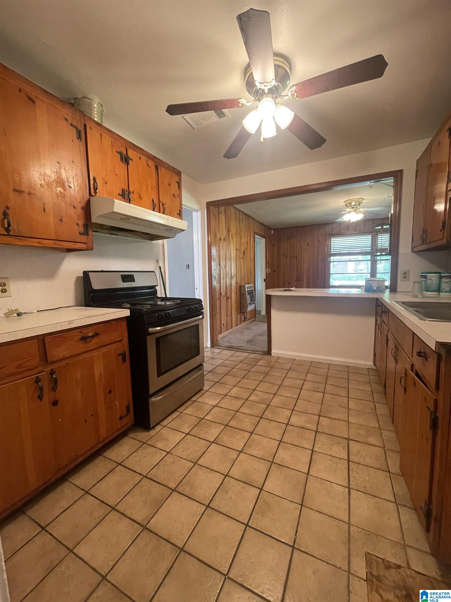 708 Stuart Street Montgomery, AL 36105 - Photo 13 of 17
