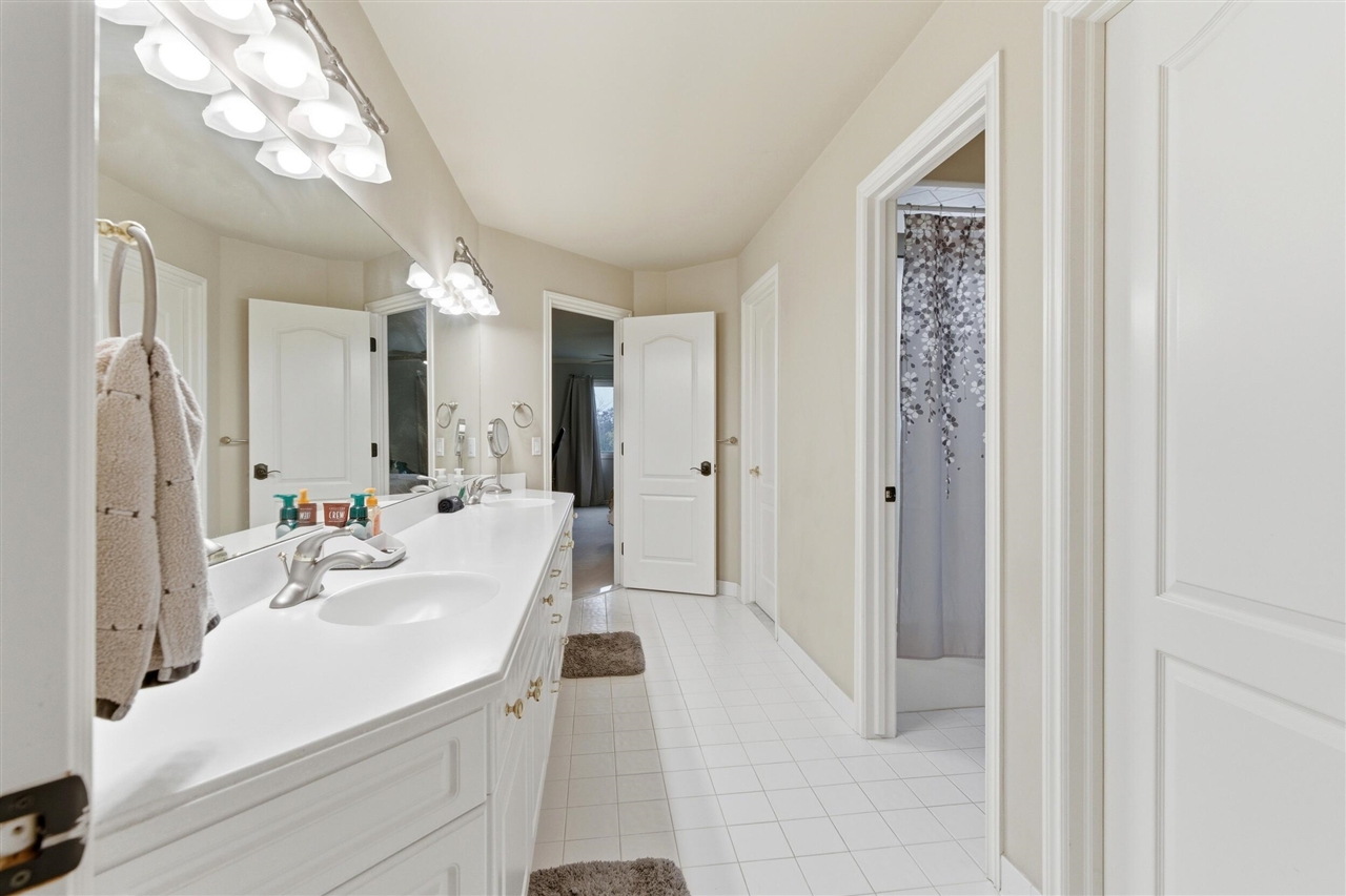 5520 Whitehall Boulevard Rochester, MI 48306 - Photo 46 of 99