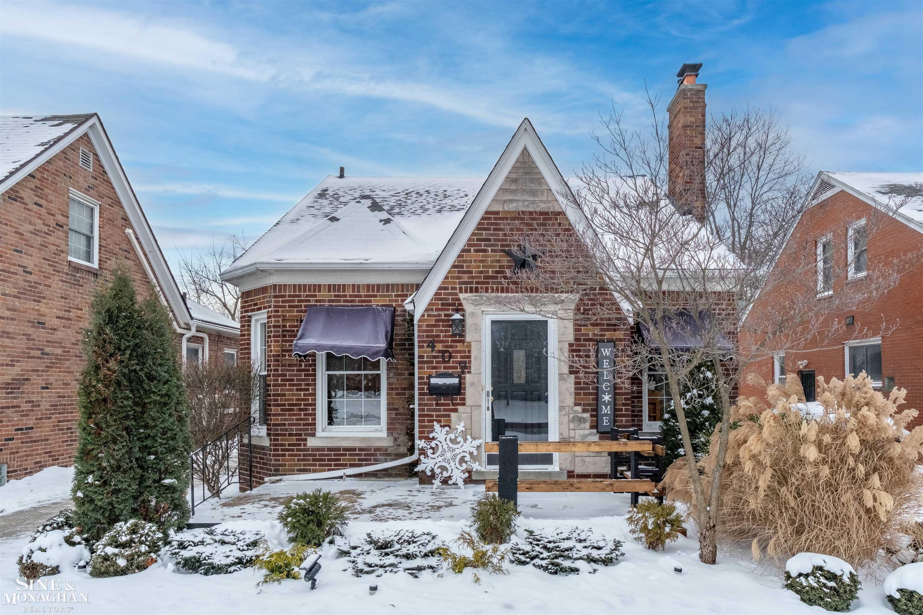 407 Kerby Road Grosse Pointe Farms, MI 48236 - Photo 1 of 44