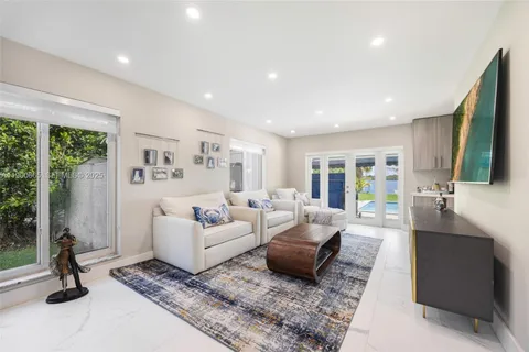 $3,800,000 | 9440 Southwest 136th Street, Miami, FL 33176