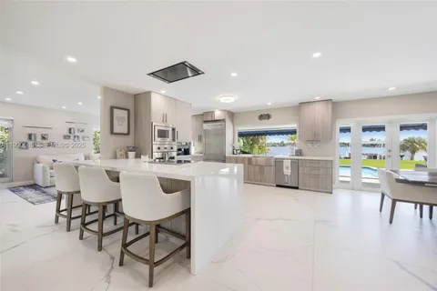 $3,400,000 | 9440 Southwest 136th Street, Miami, FL 33176