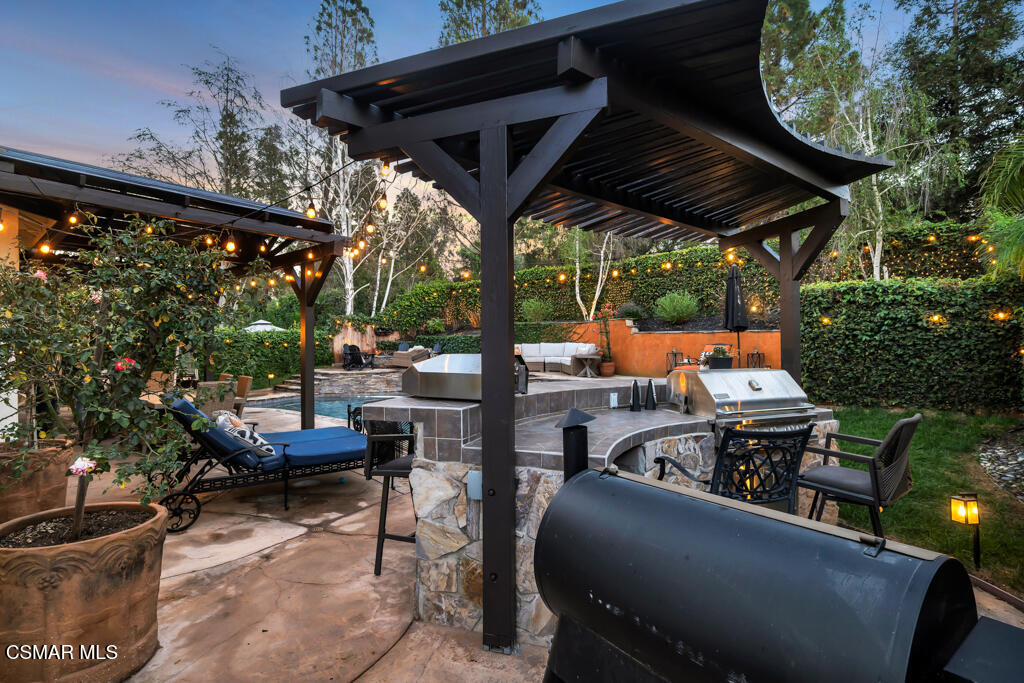 12208 Cherry Grove Street Moorpark, CA 93021 - Photo 67 of 85 12208 Cherry Grove St- HsHProd-1006