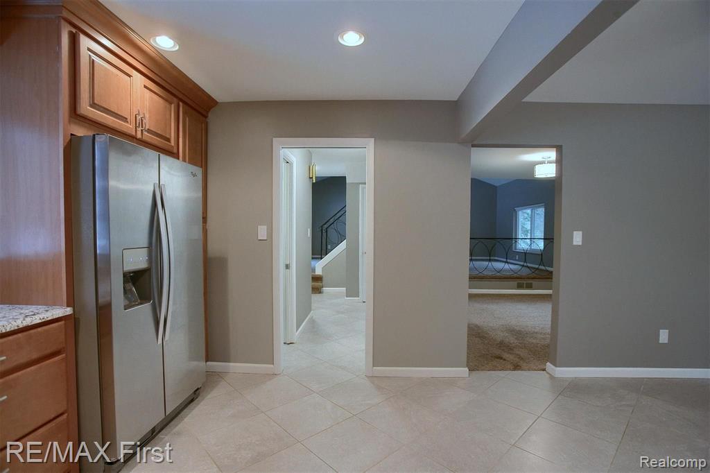 6840 Dublin Fair Road Troy, MI 48098 - Photo 12 of 29