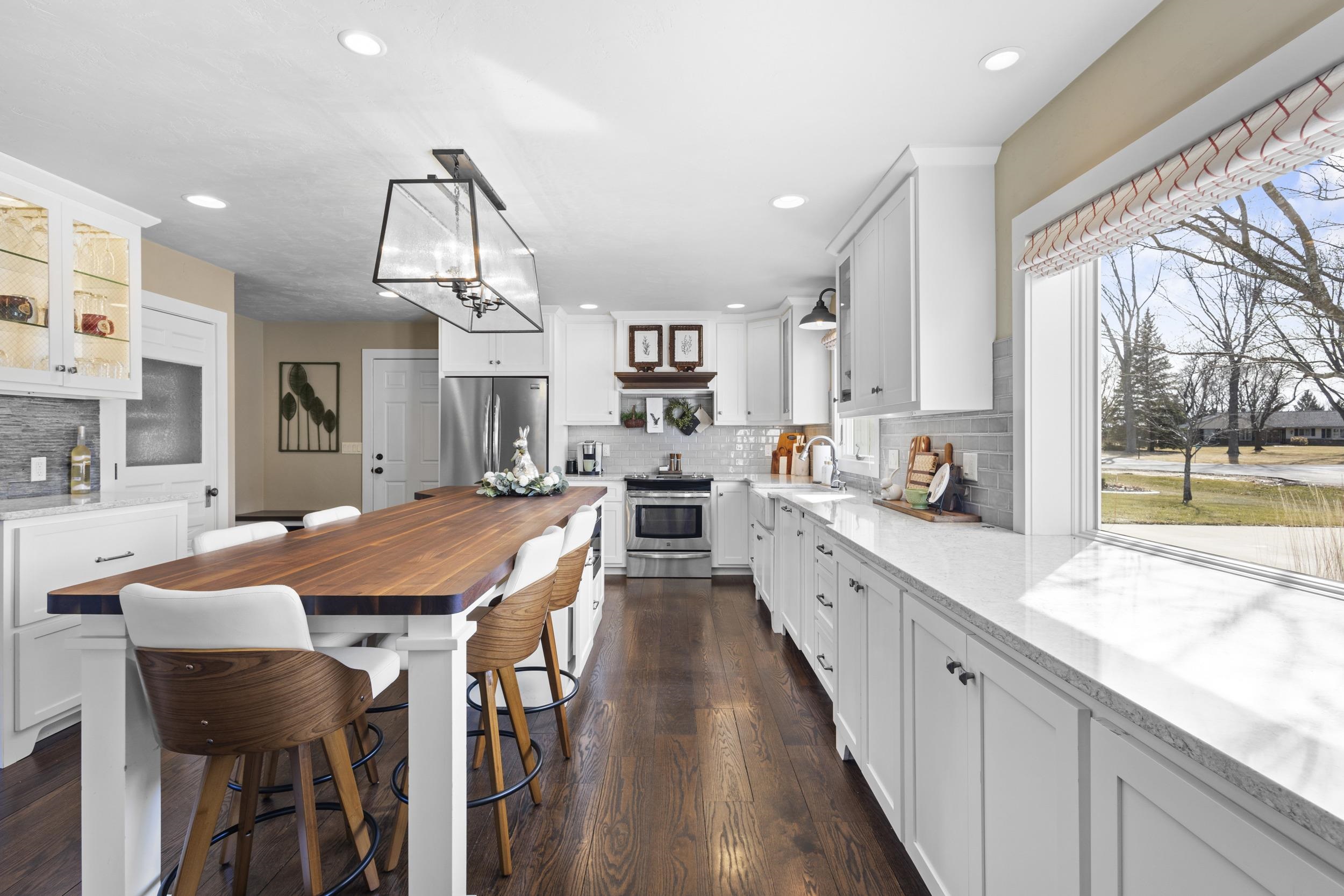 3075 Ridgeway Drive Neenah, WI 54956 - Photo 18 of 69