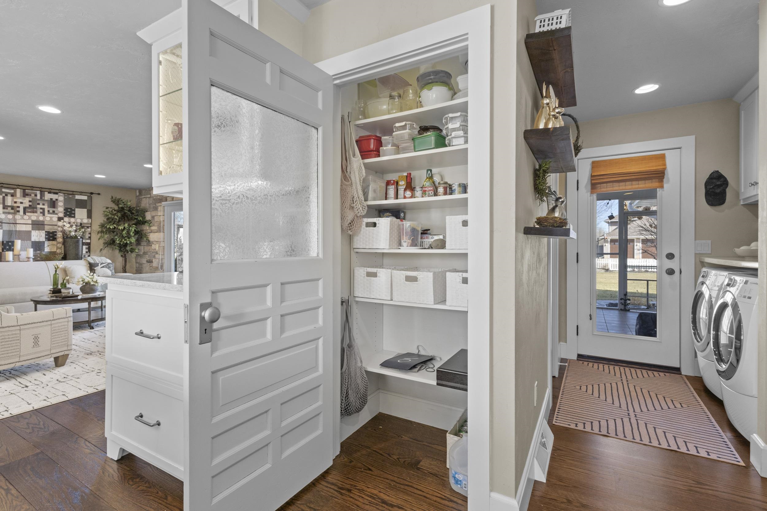 3075 Ridgeway Drive Neenah, WI 54956 - Photo 20 of 69