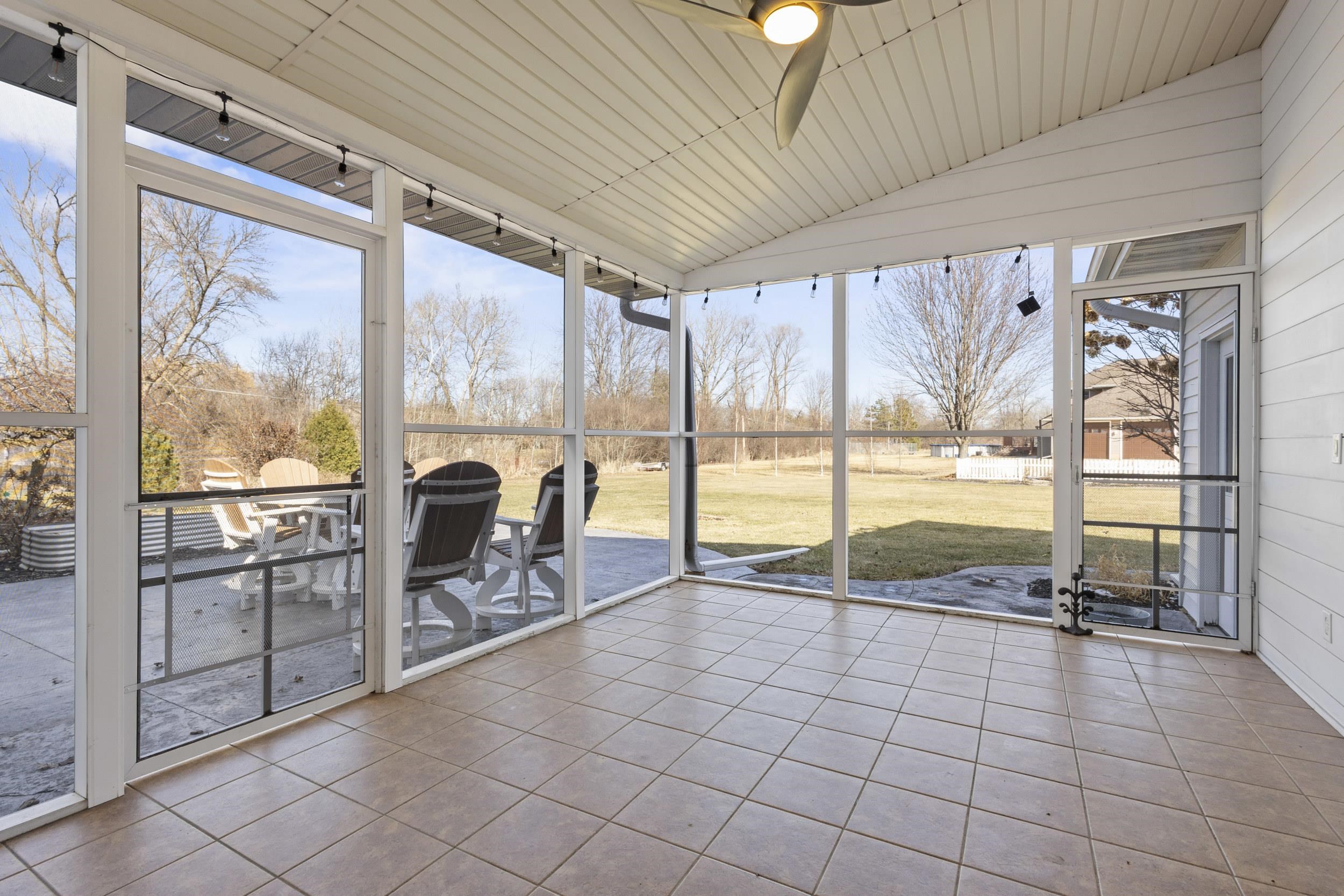 3075 Ridgeway Drive Neenah, WI 54956 - Photo 28 of 69