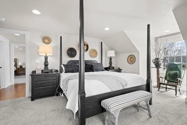 $679,900 | 3075 Ridgeway Drive, Neenah, WI 54956