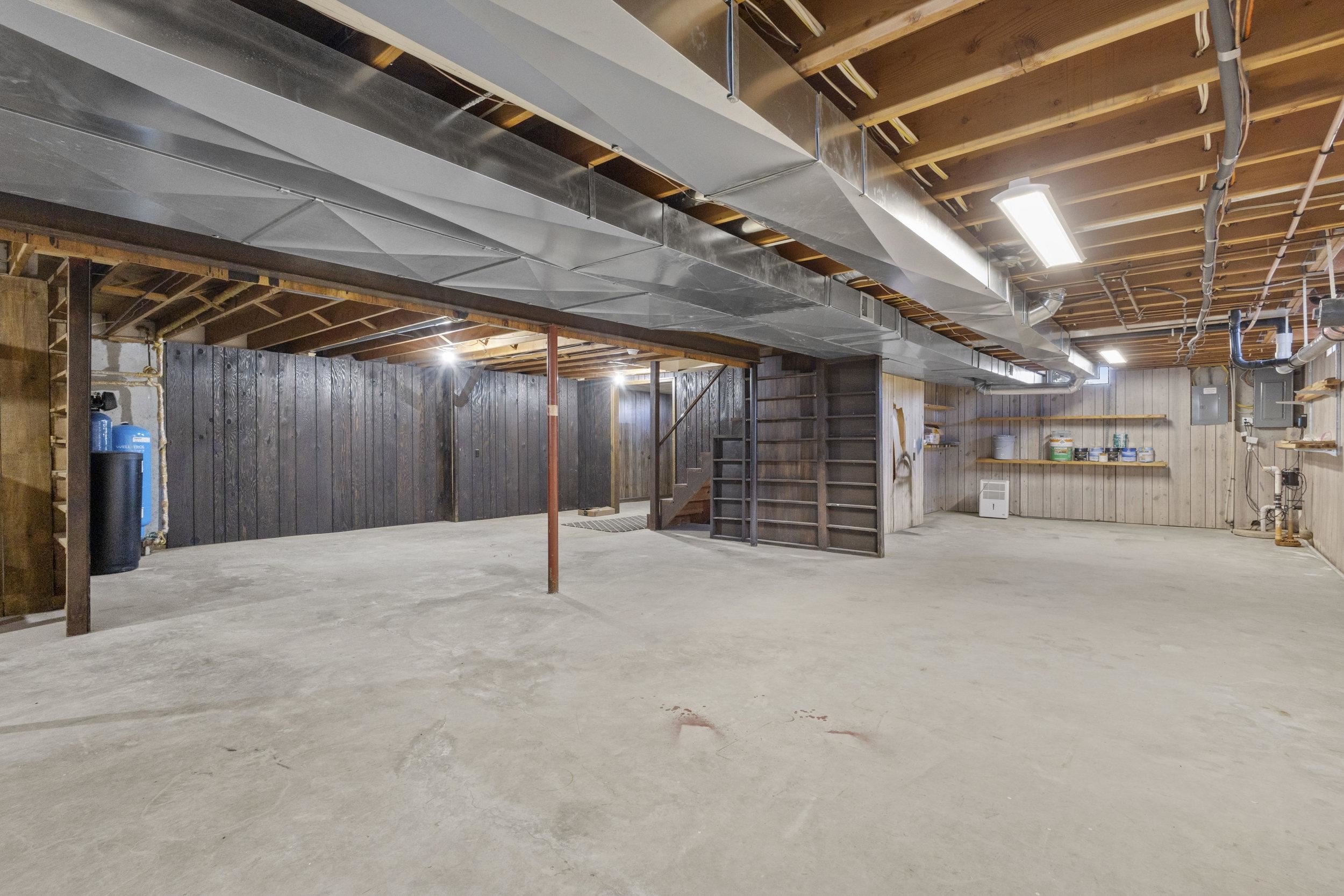 3075 Ridgeway Drive Neenah, WI 54956 - Photo 51 of 69