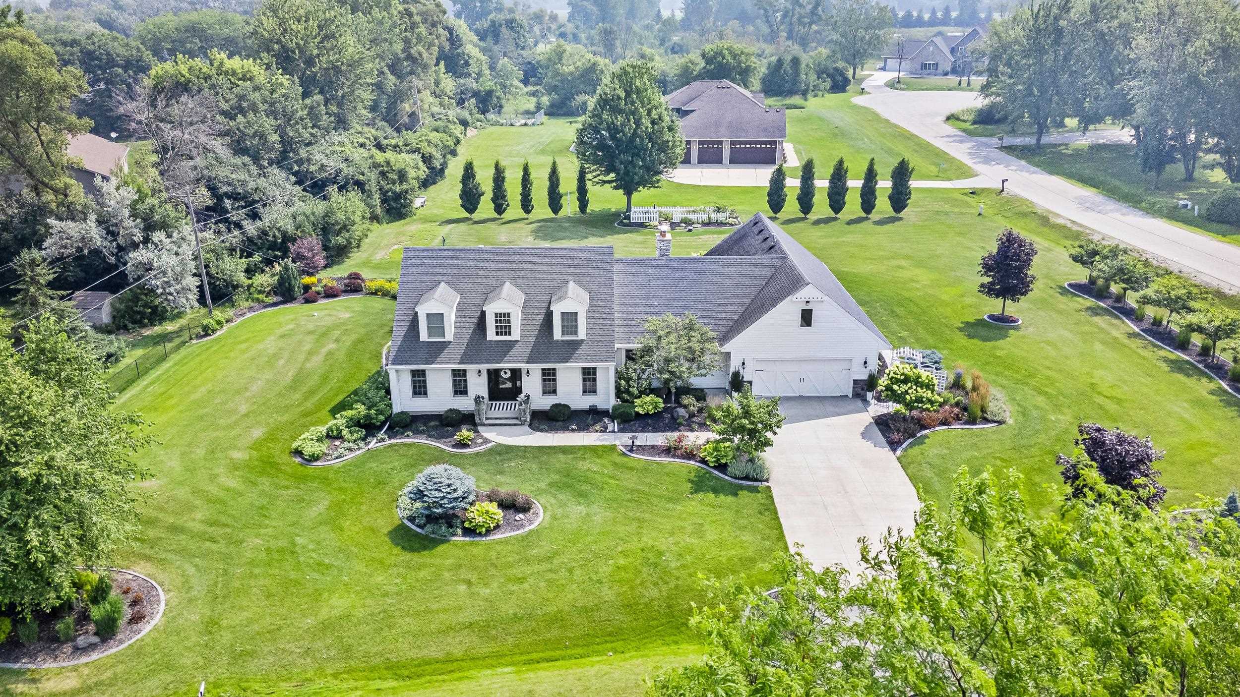 3075 Ridgeway Drive Neenah, WI 54956 - Photo 6 of 69