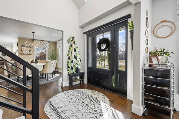 $679,900 | 3075 Ridgeway Drive, Neenah, WI 54956