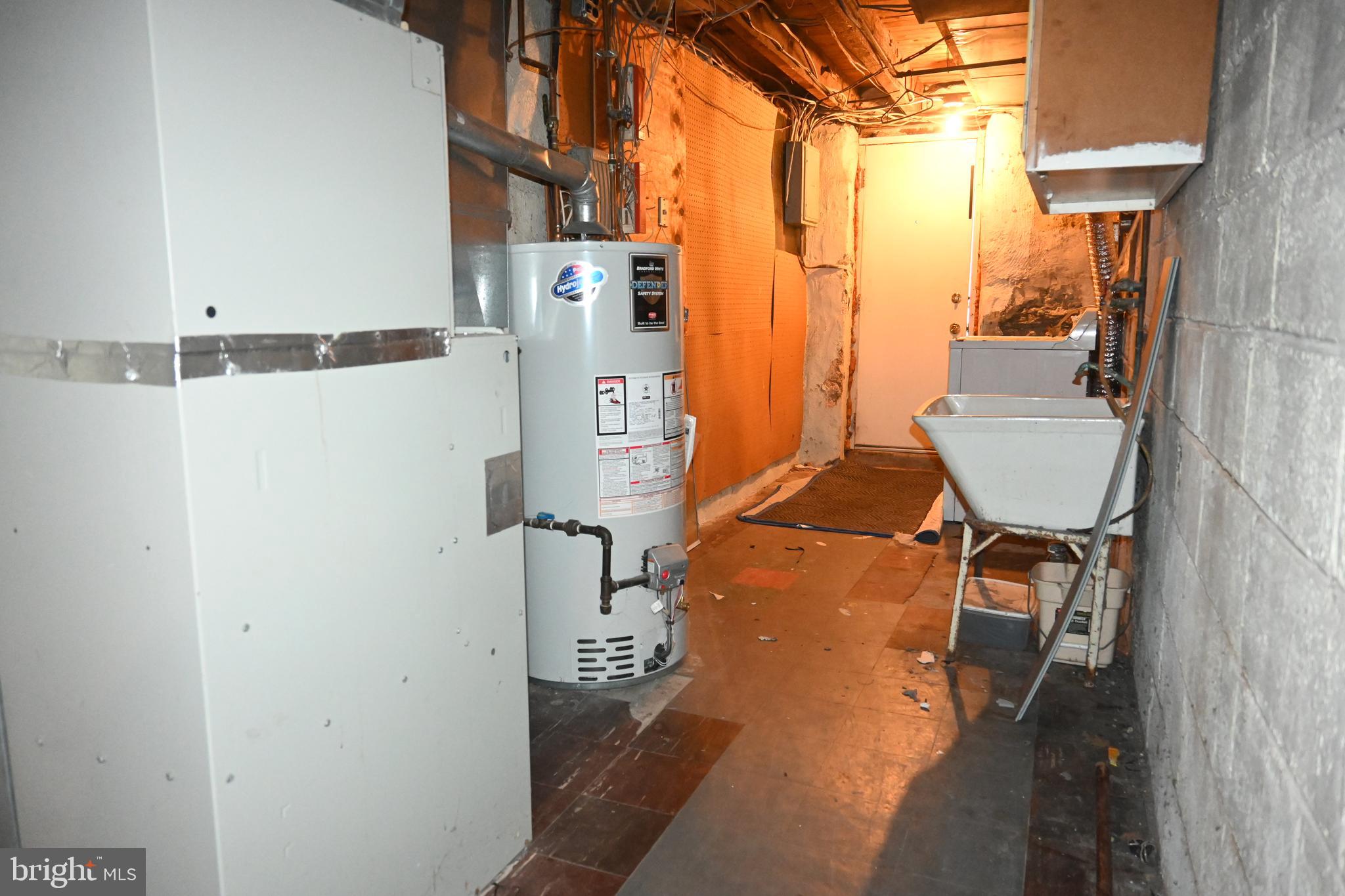 4048 Lasher Road Drexel Hill, PA 19026 - Photo 24 of 27 Laundry Area