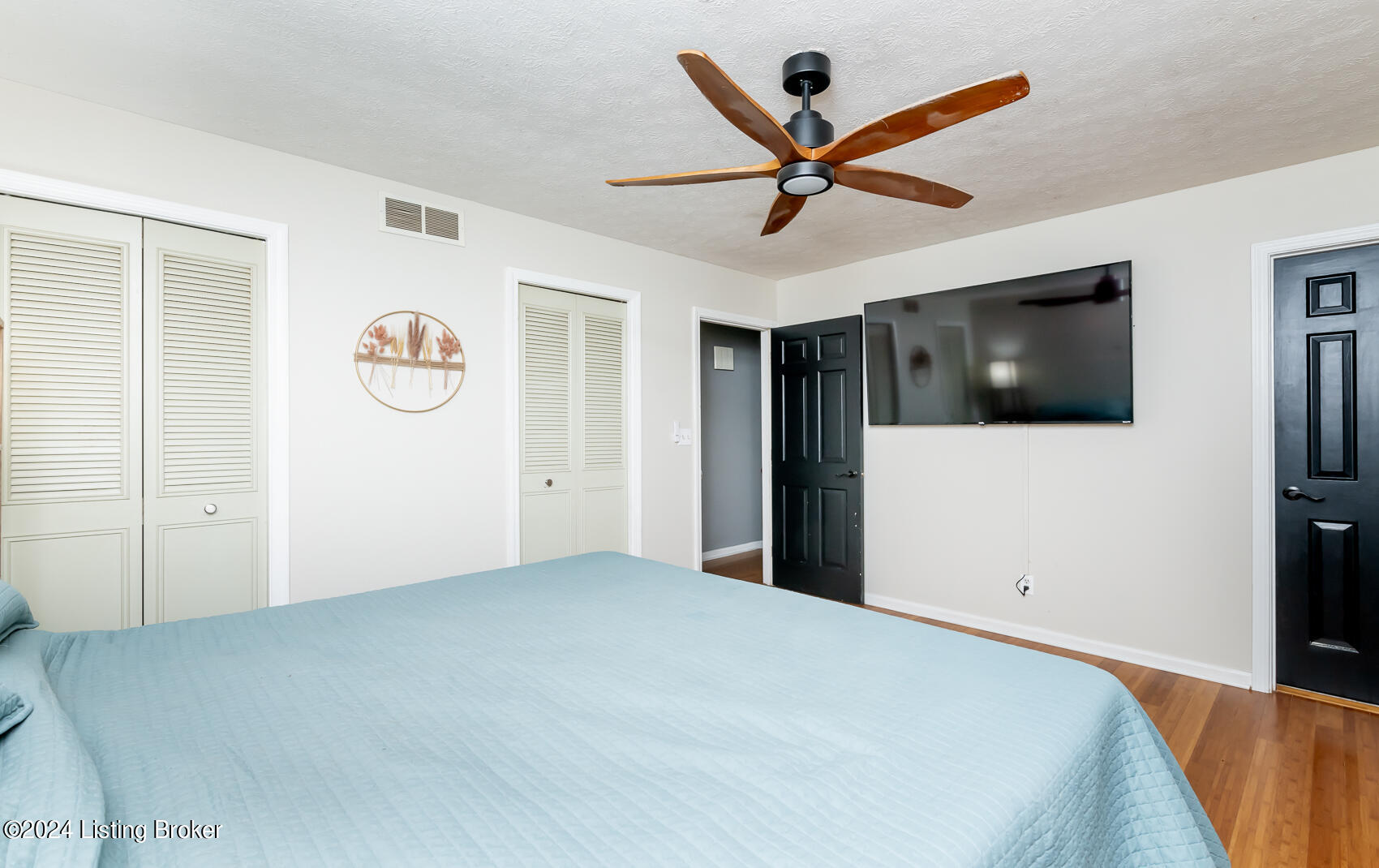 8221 Rochelle Road Louisville, KY 40228 - Photo 23 of 56 8221 Rochelle Rd (36)