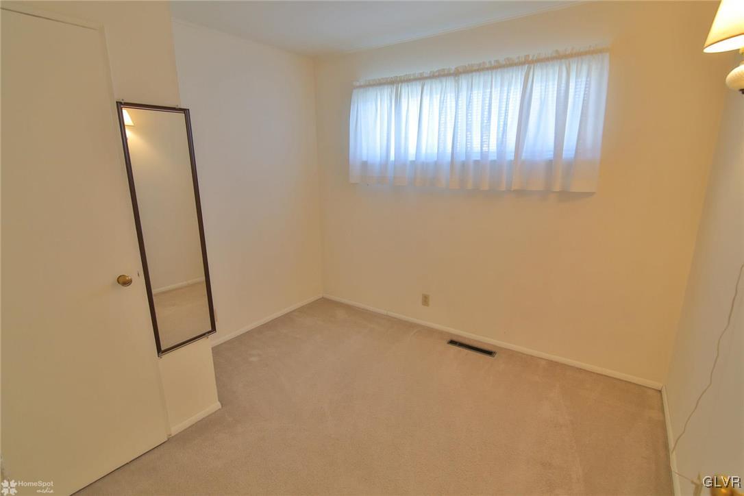 2109 Cypress Road Bethlehem, PA 18018 - Photo 14 of 26 Gallery Image 14
