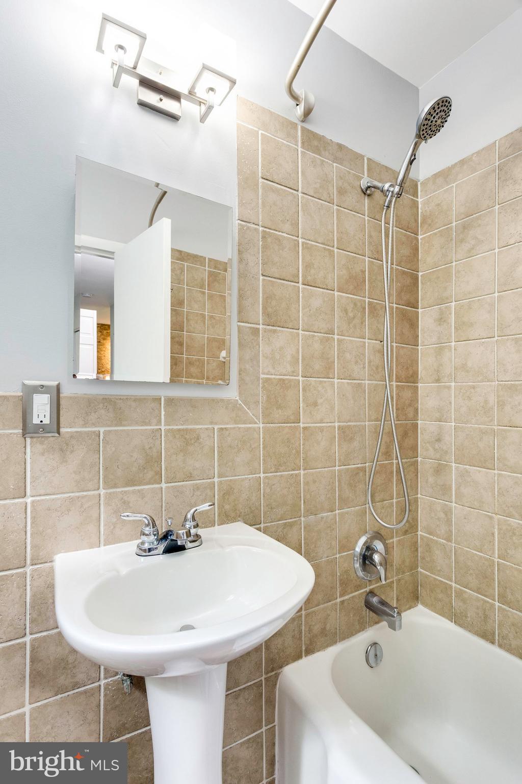 3636 Gunston Road Alexandria, VA 22302 - Photo 31 of 37