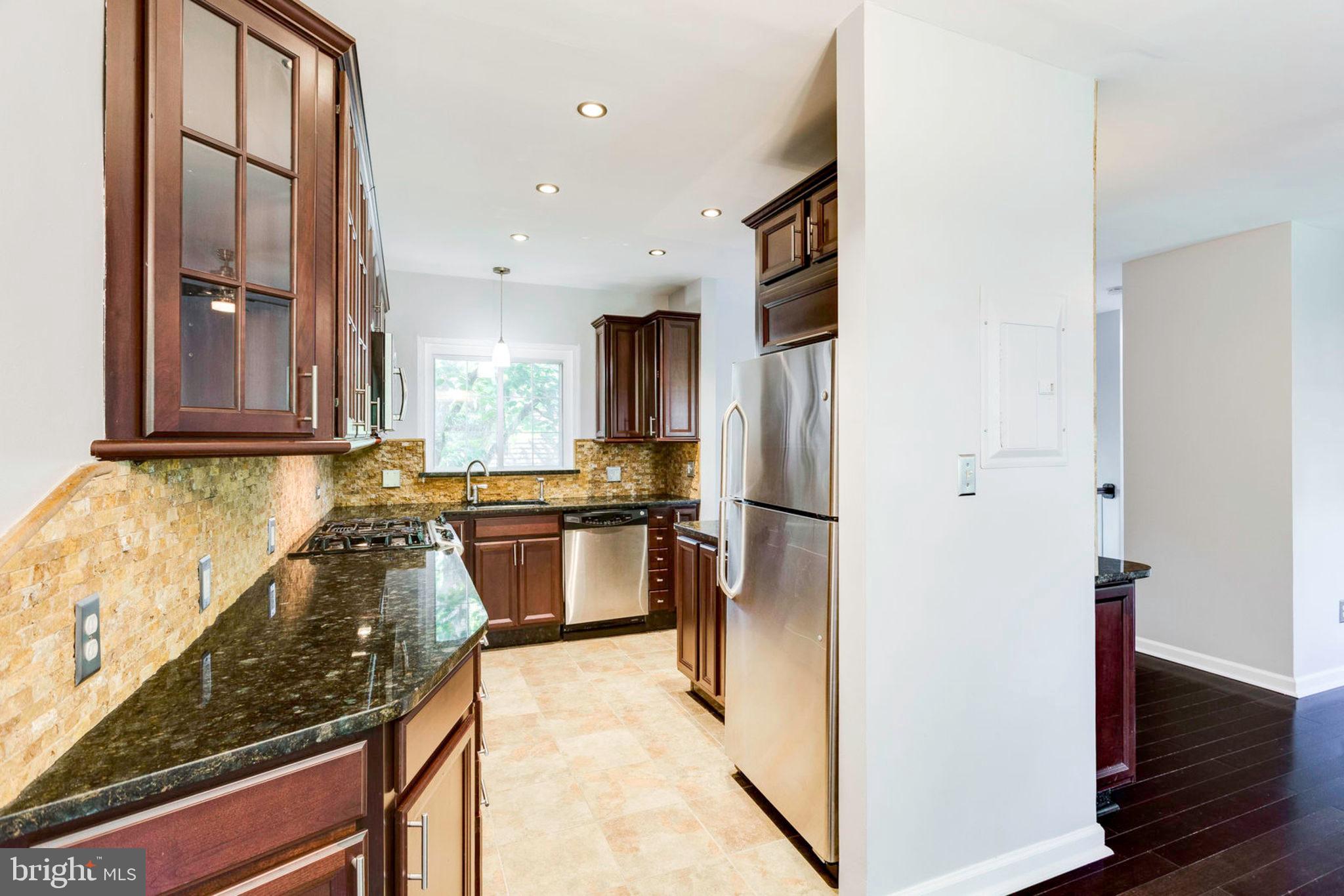 3636 Gunston Road Alexandria, VA 22302 - Photo 6 of 37