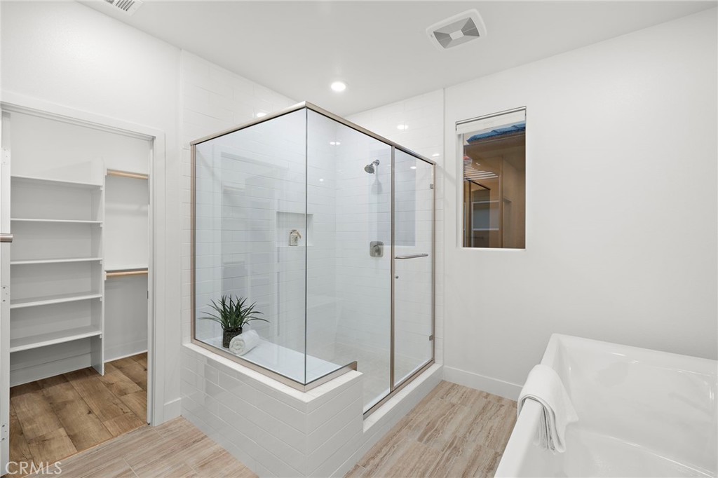 116 Zawn Irvine, CA 92618 - Photo 22 of 40