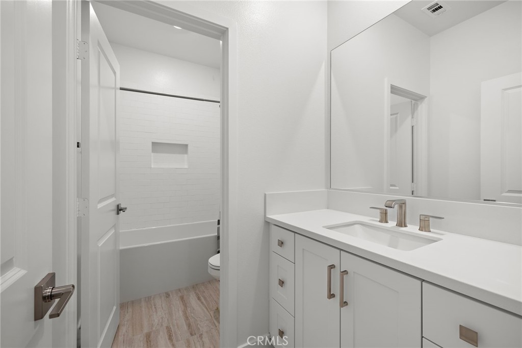 116 Zawn Irvine, CA 92618 - Photo 28 of 40