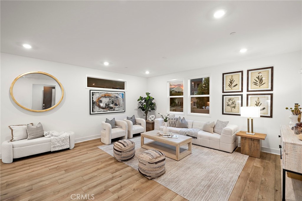 116 Zawn Irvine, CA 92618 - Photo 7 of 40