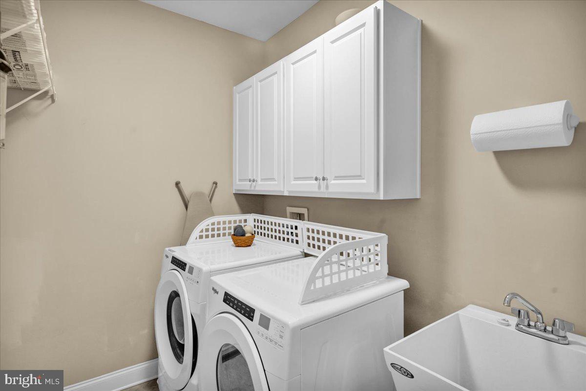 459 Valor Drive Lititz, PA 17543 - Photo 28 of 53 Lanndry tub and cabinets