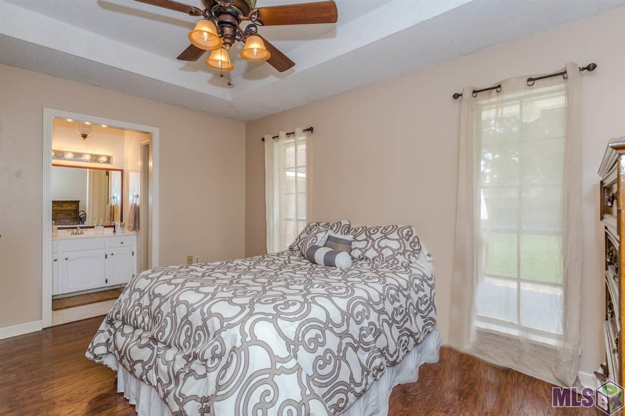 13604 Cypress Ridge Avenue Baton Rouge, LA 70817 - Photo 17 of 25 Gallery Image 17