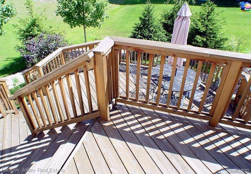 4269 Merriman Loop Howell, MI 48843 - Photo 20 of 23 2 Tiered Deck