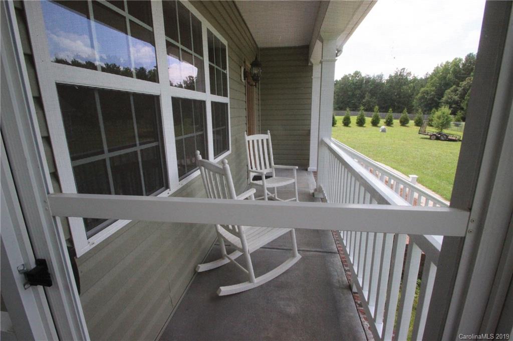 526 Maynard Grayson Road Clover, SC 29710 - Photo 5 of 19