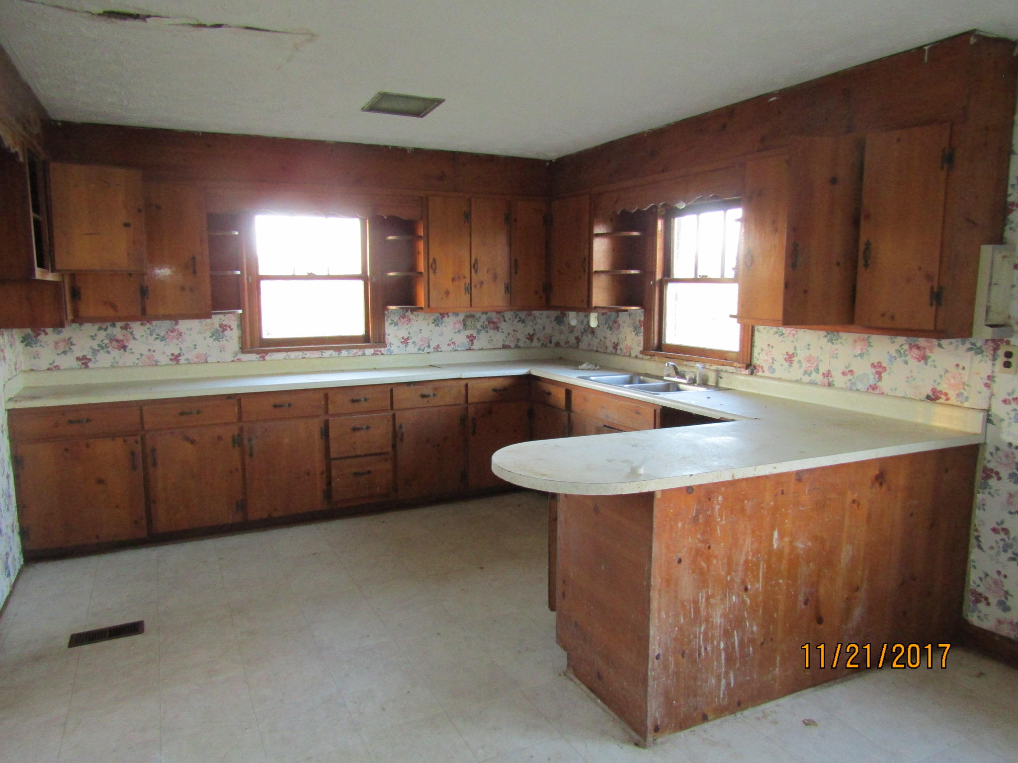 800 Carpenter Loop Road Greenback, TN 37742 - Photo 10 of 16 carpenter loop nov 21 018