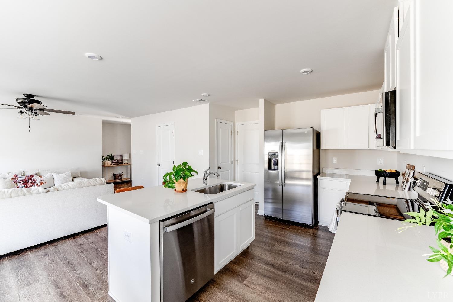 208 Thicket Drive Lynchburg, VA 24501 - Photo 12 of 34