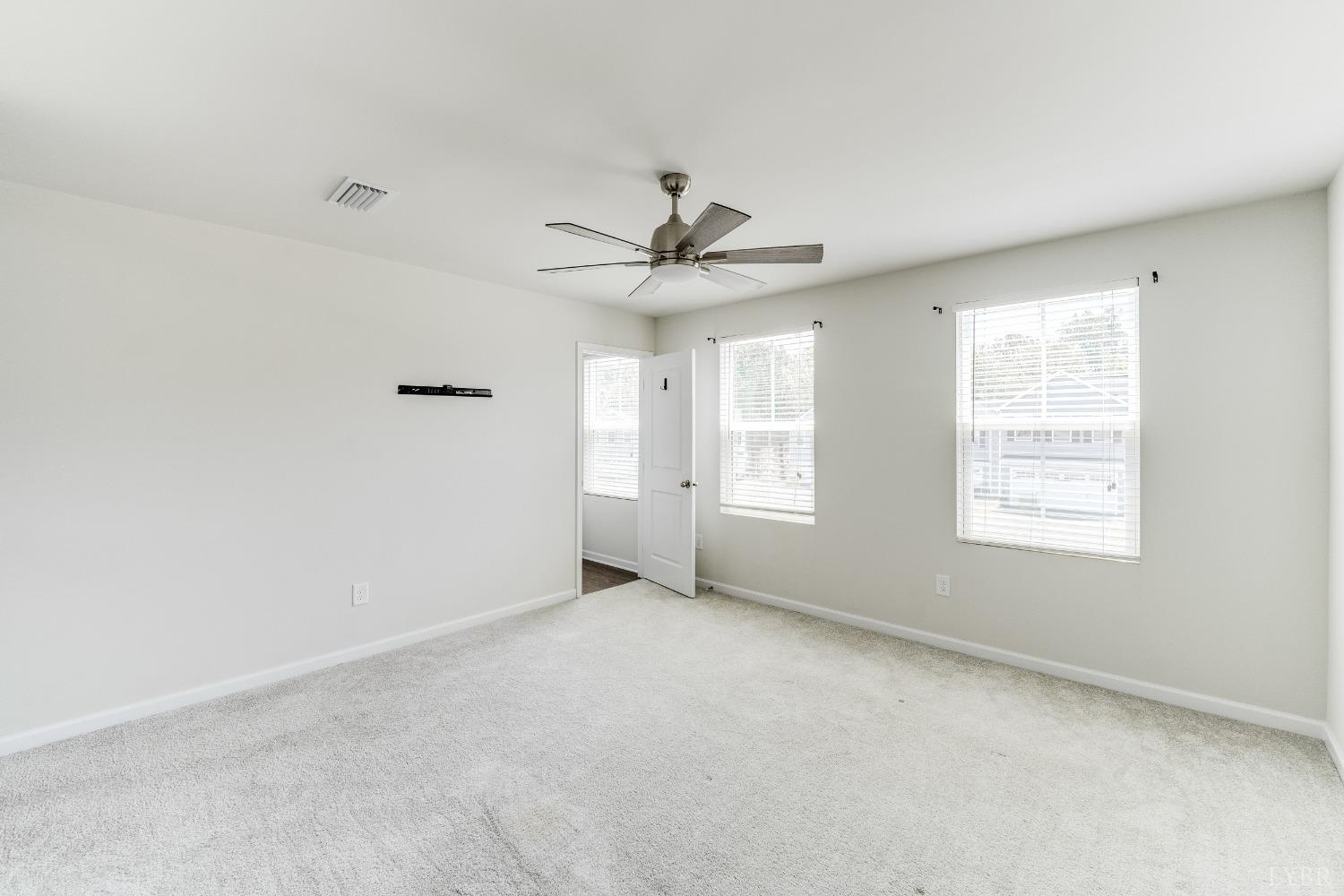 208 Thicket Drive Lynchburg, VA 24501 - Photo 19 of 34