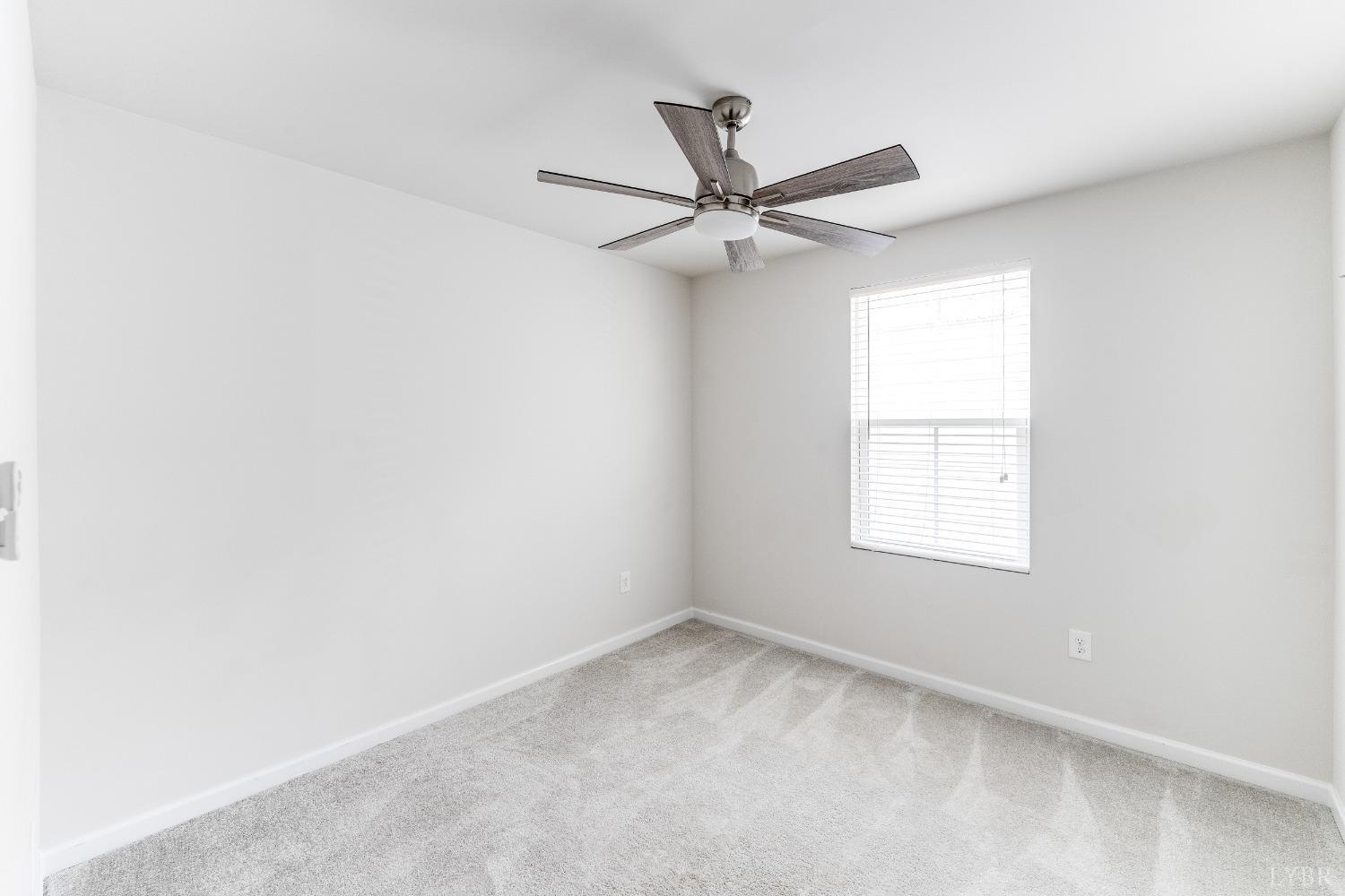 208 Thicket Drive Lynchburg, VA 24501 - Photo 23 of 34