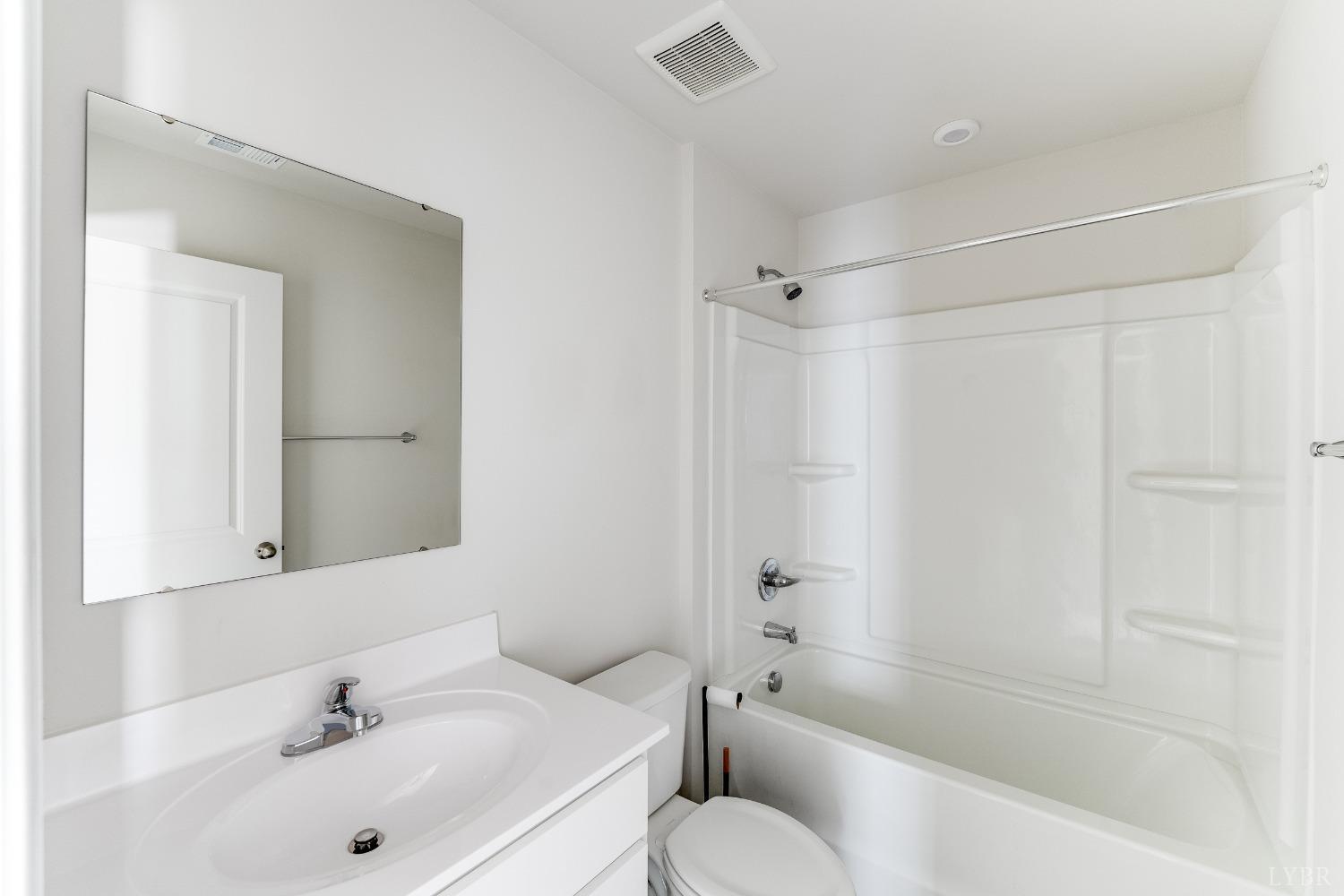 208 Thicket Drive Lynchburg, VA 24501 - Photo 25 of 34