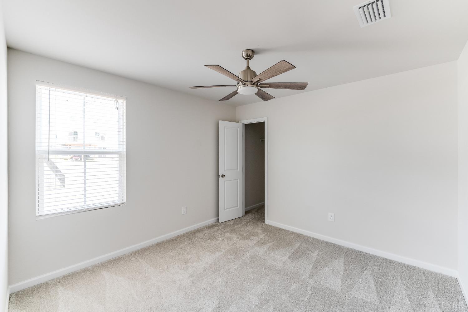 208 Thicket Drive Lynchburg, VA 24501 - Photo 27 of 34