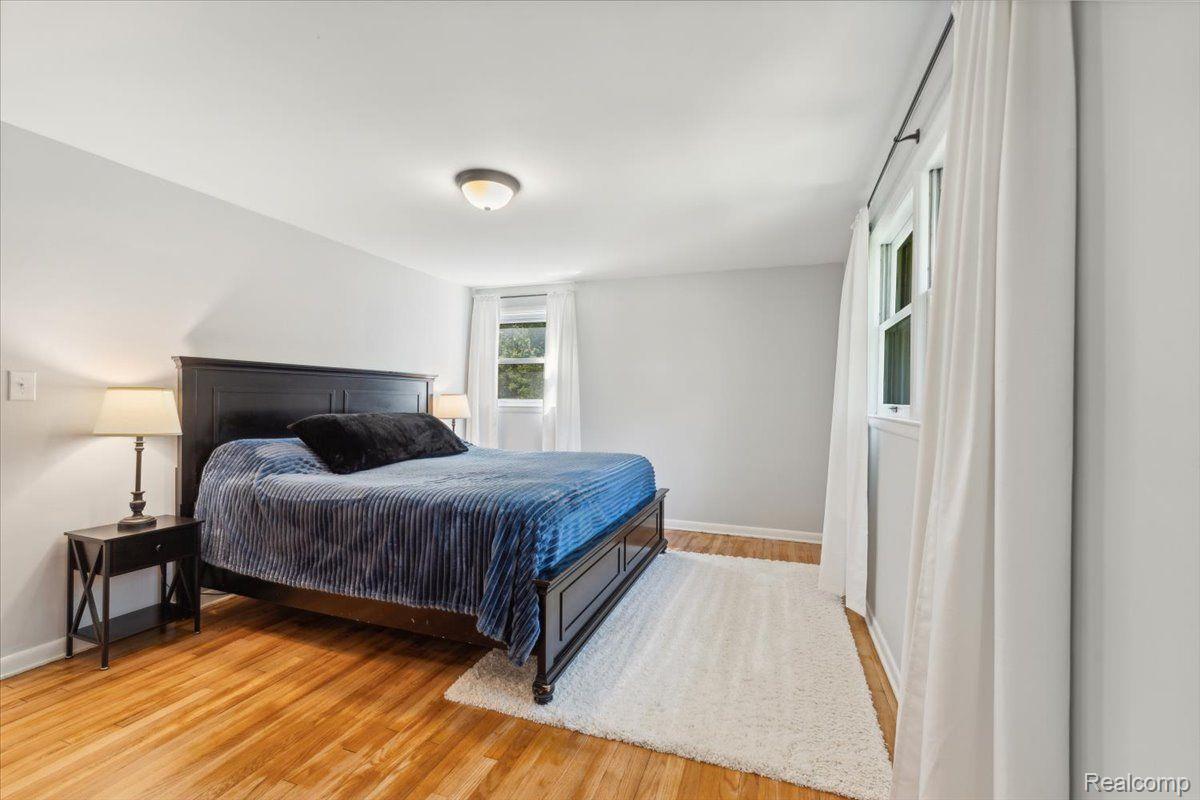 20940 Thorofare Road Grosse Ile, MI 48138 - Photo 29 of 56 Primary Suite ~ Bedroom 4